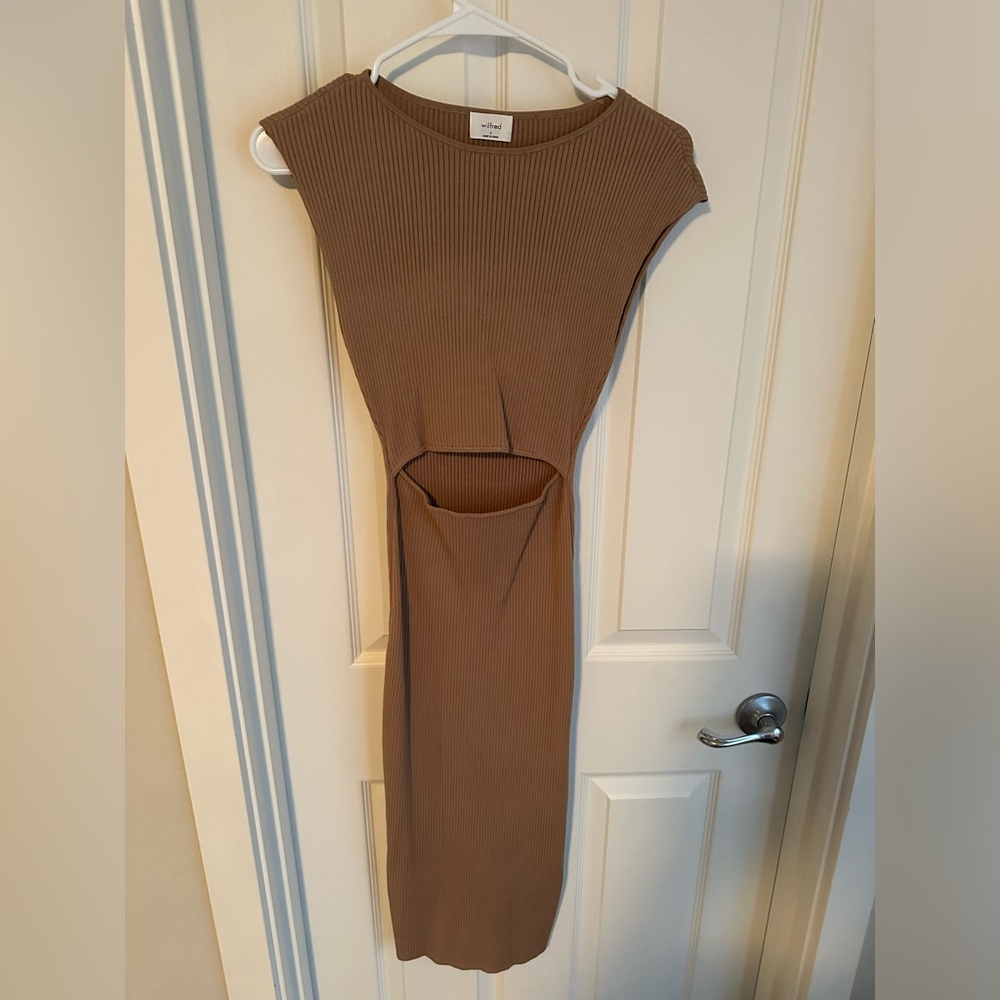 Aritzia dress